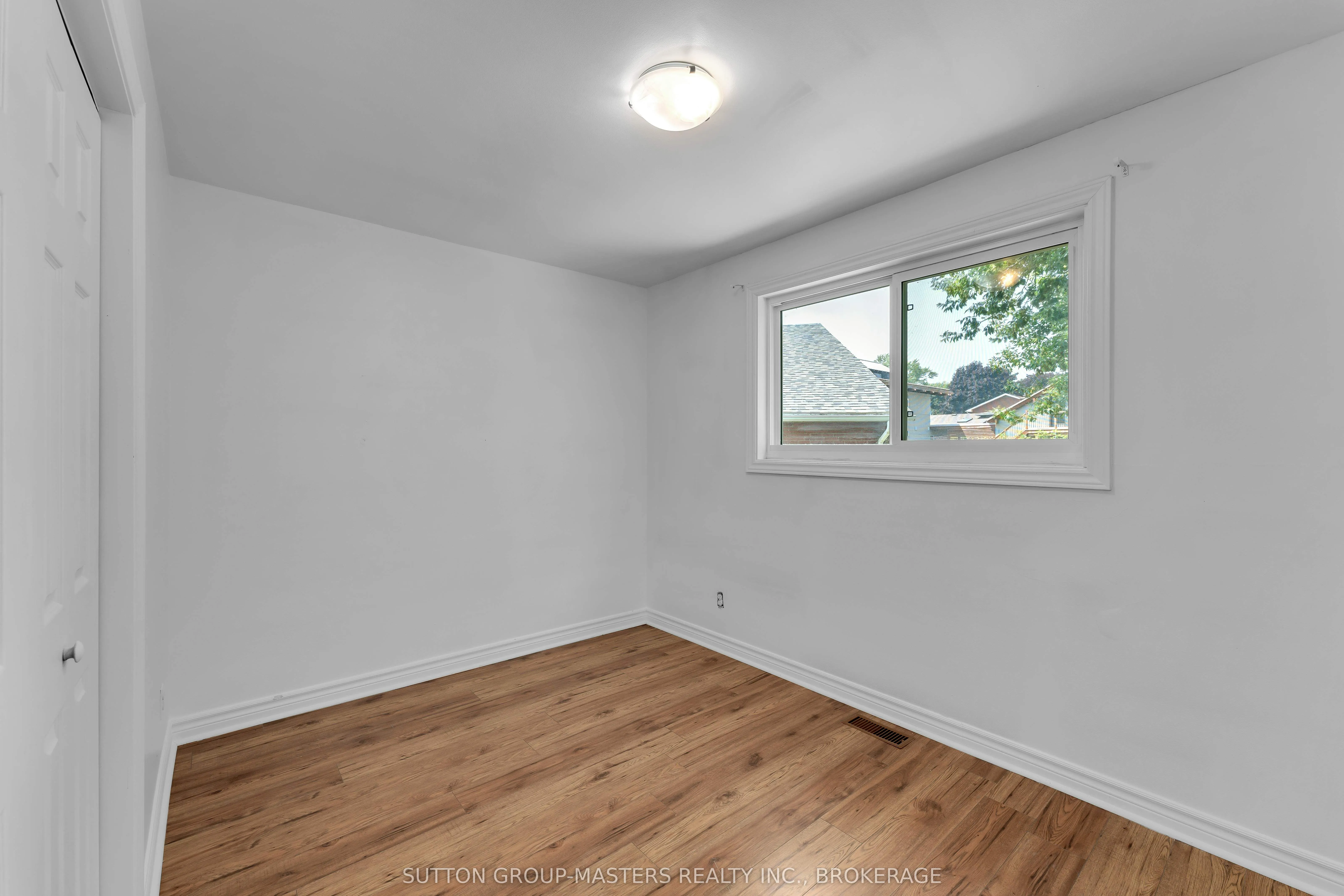 40 Crescent Drive