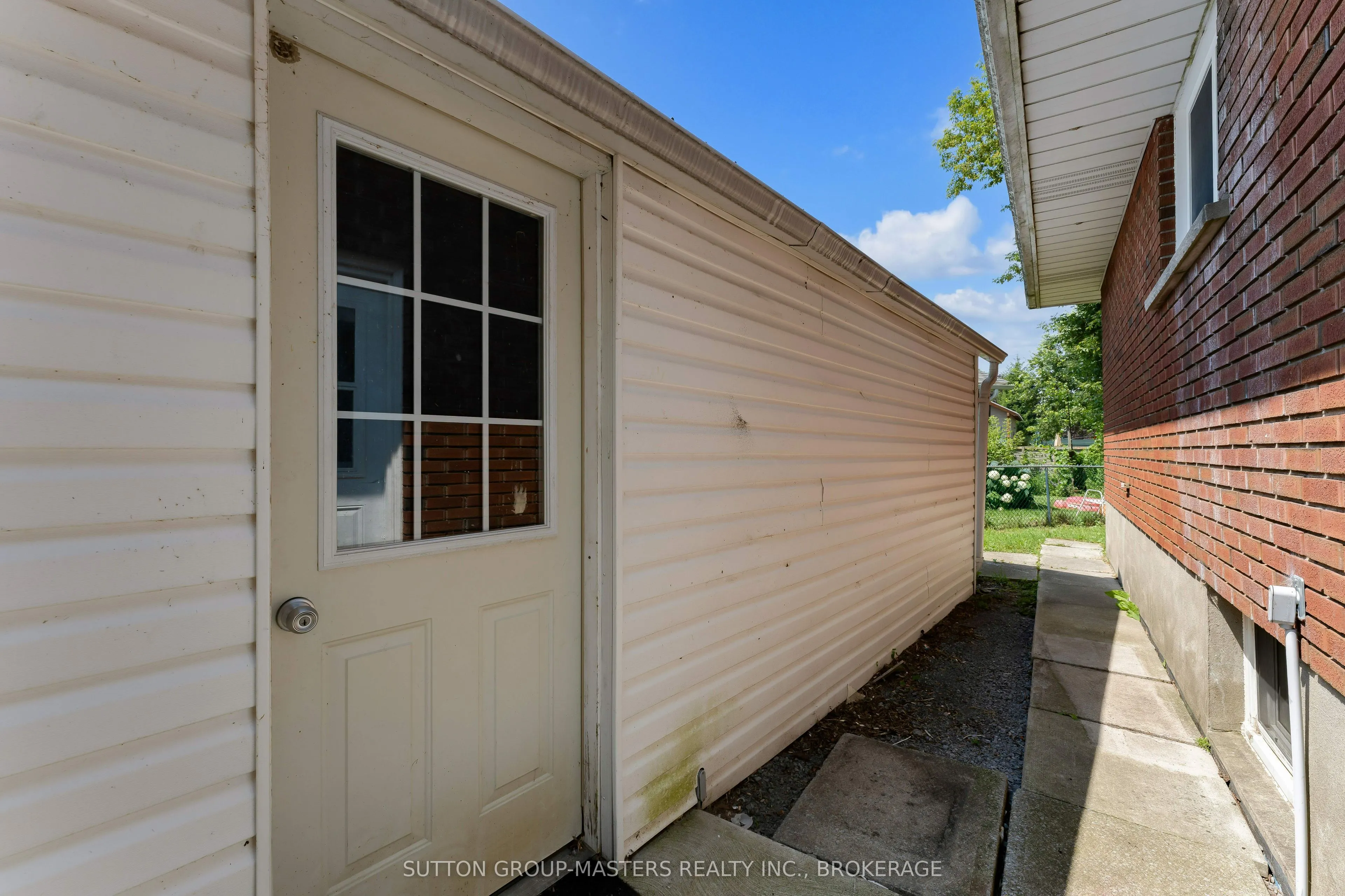 40 Crescent Drive