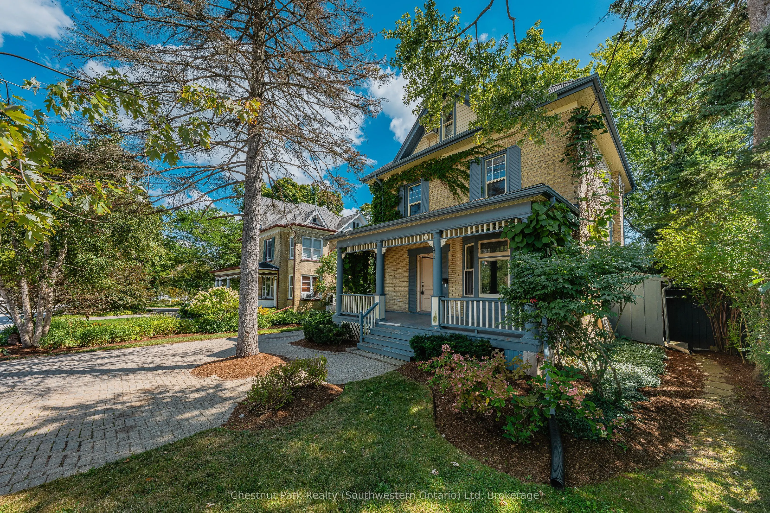 95 Snyders Road W
