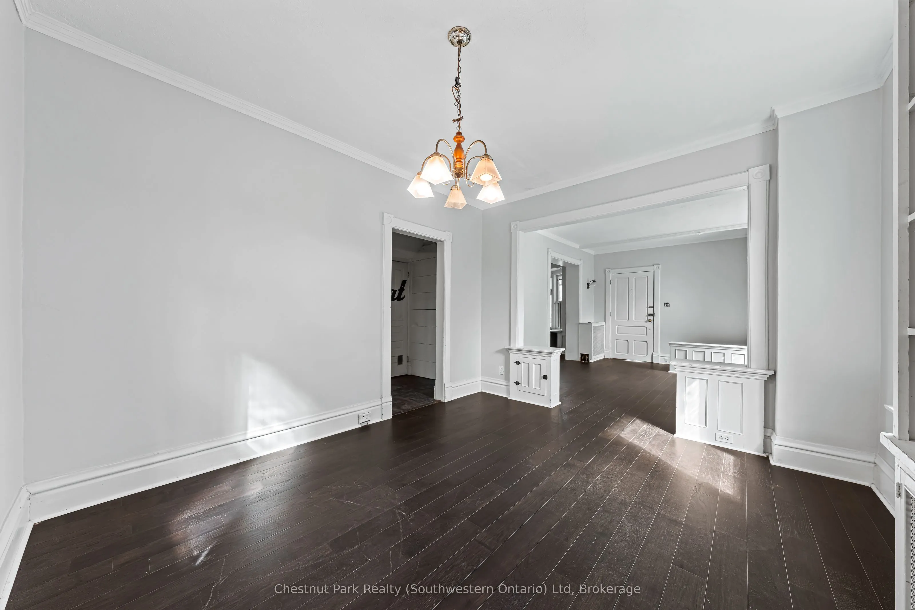 95 Snyders Road W