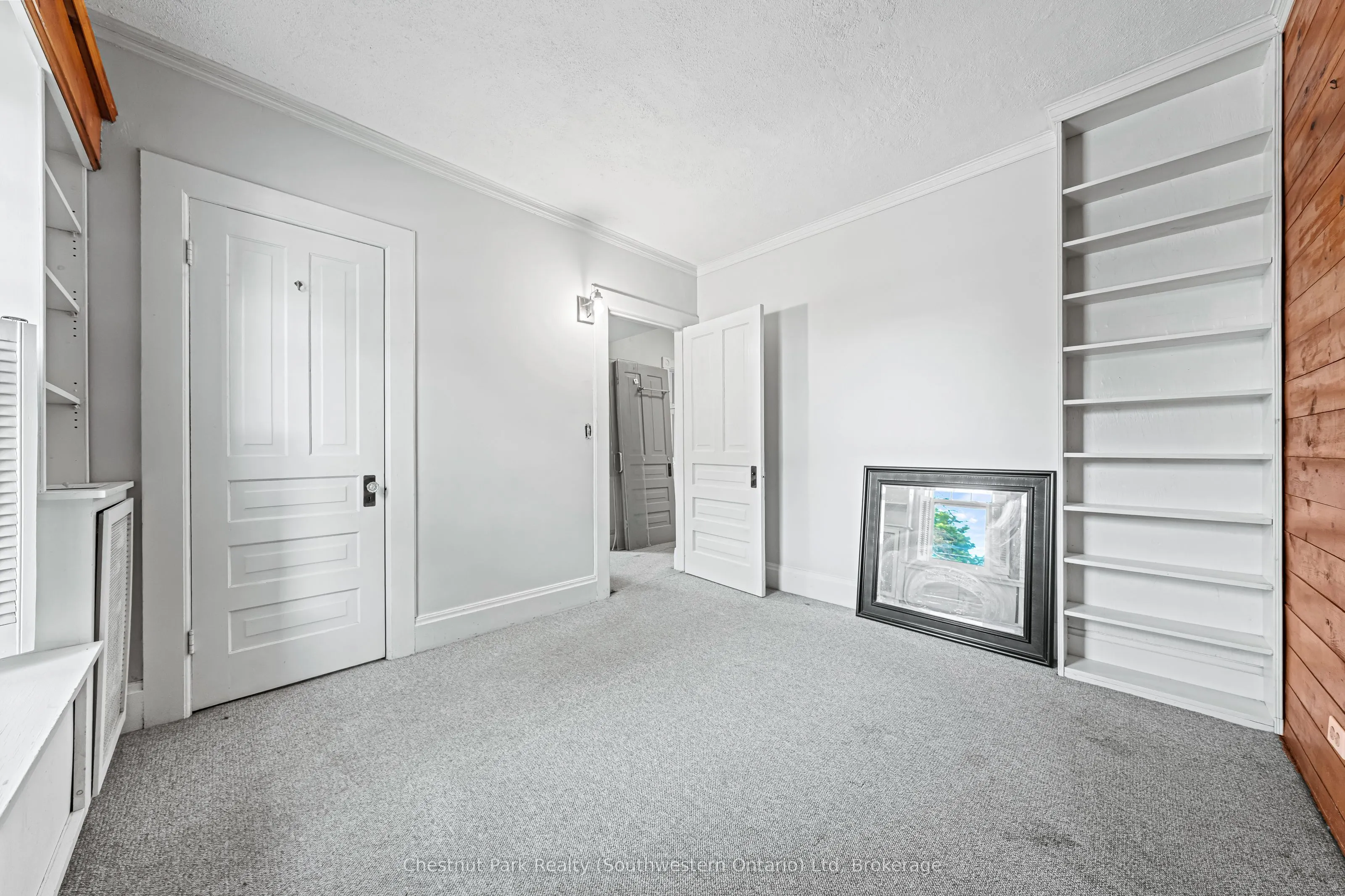 95 Snyders Road W