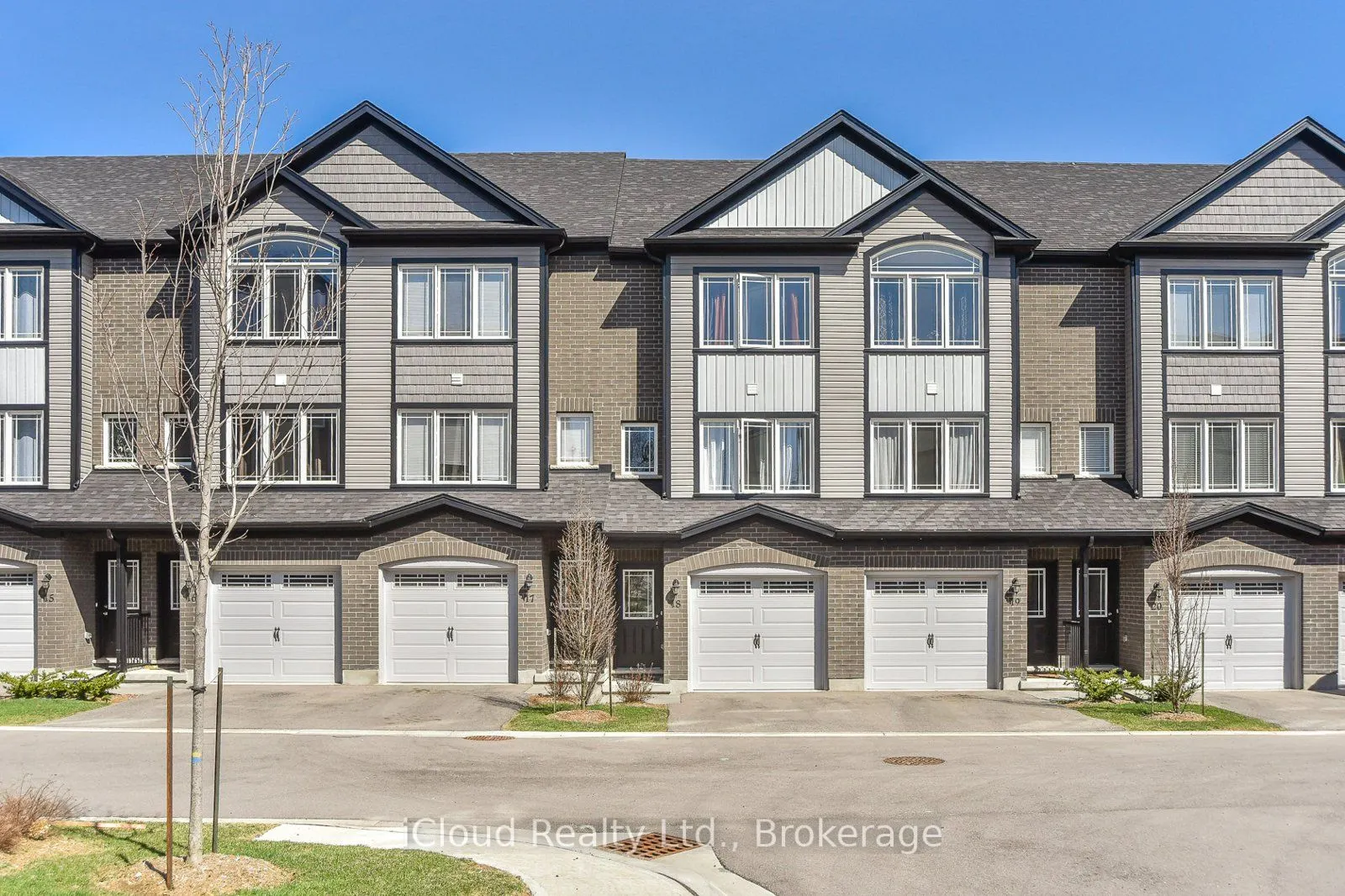 12 Poplar Drive, #18