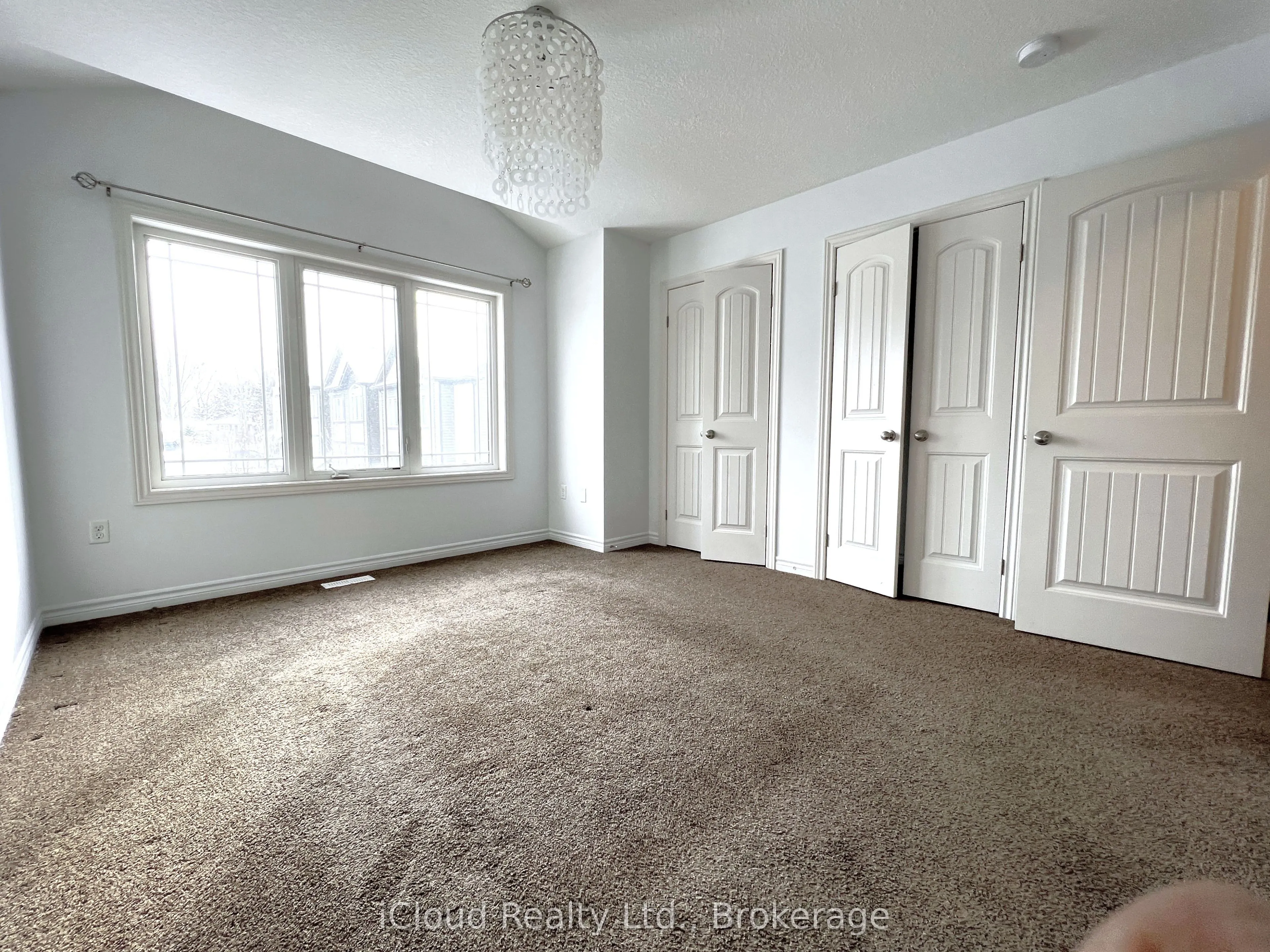 12 Poplar Drive, #18