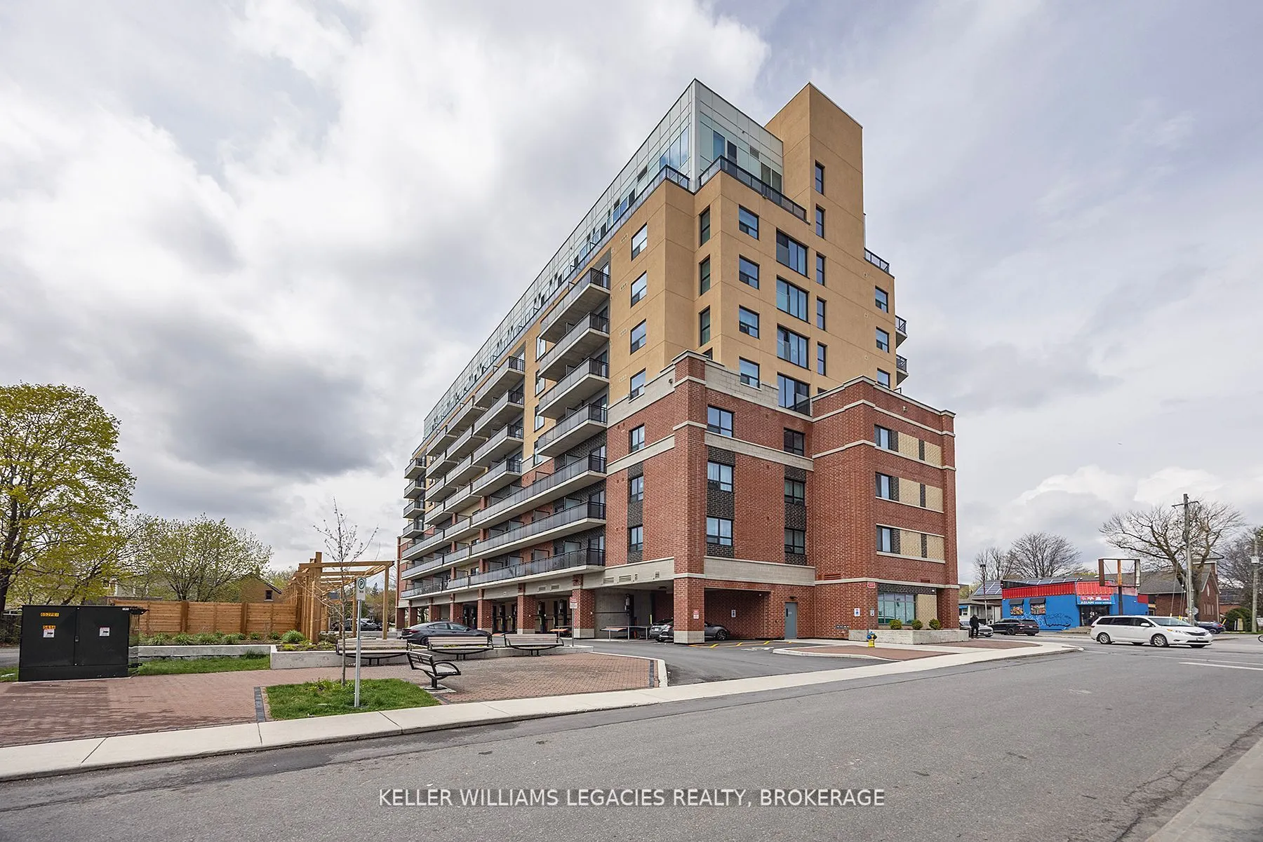 652 Princess Street, #111
