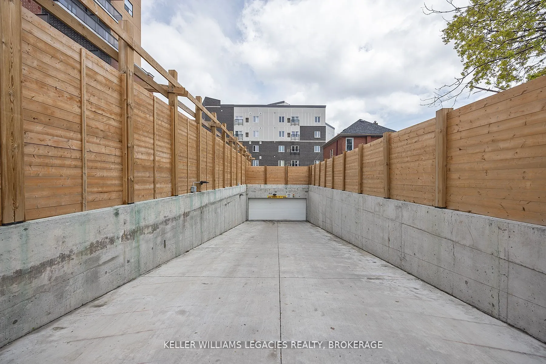 652 Princess Street, #111