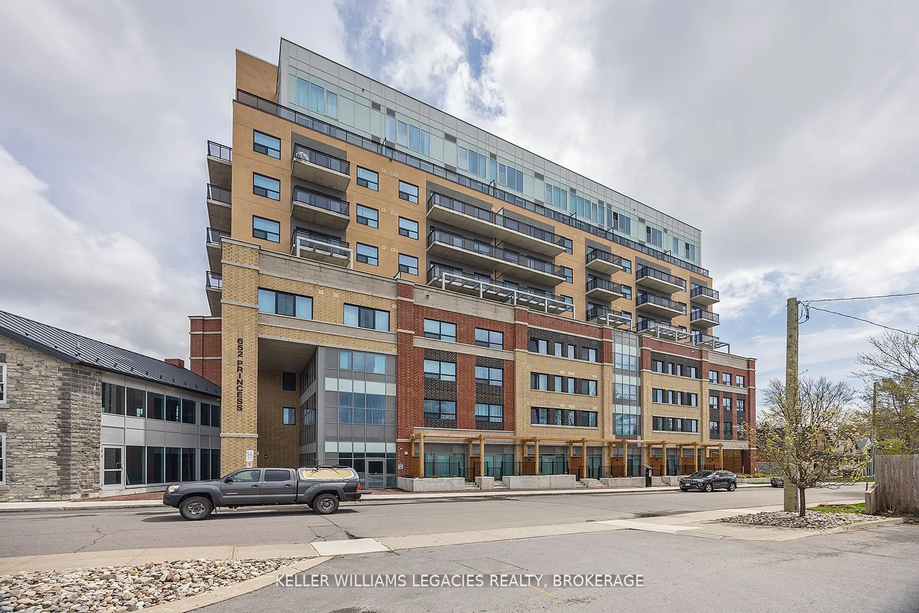 652 Princess Street, #111