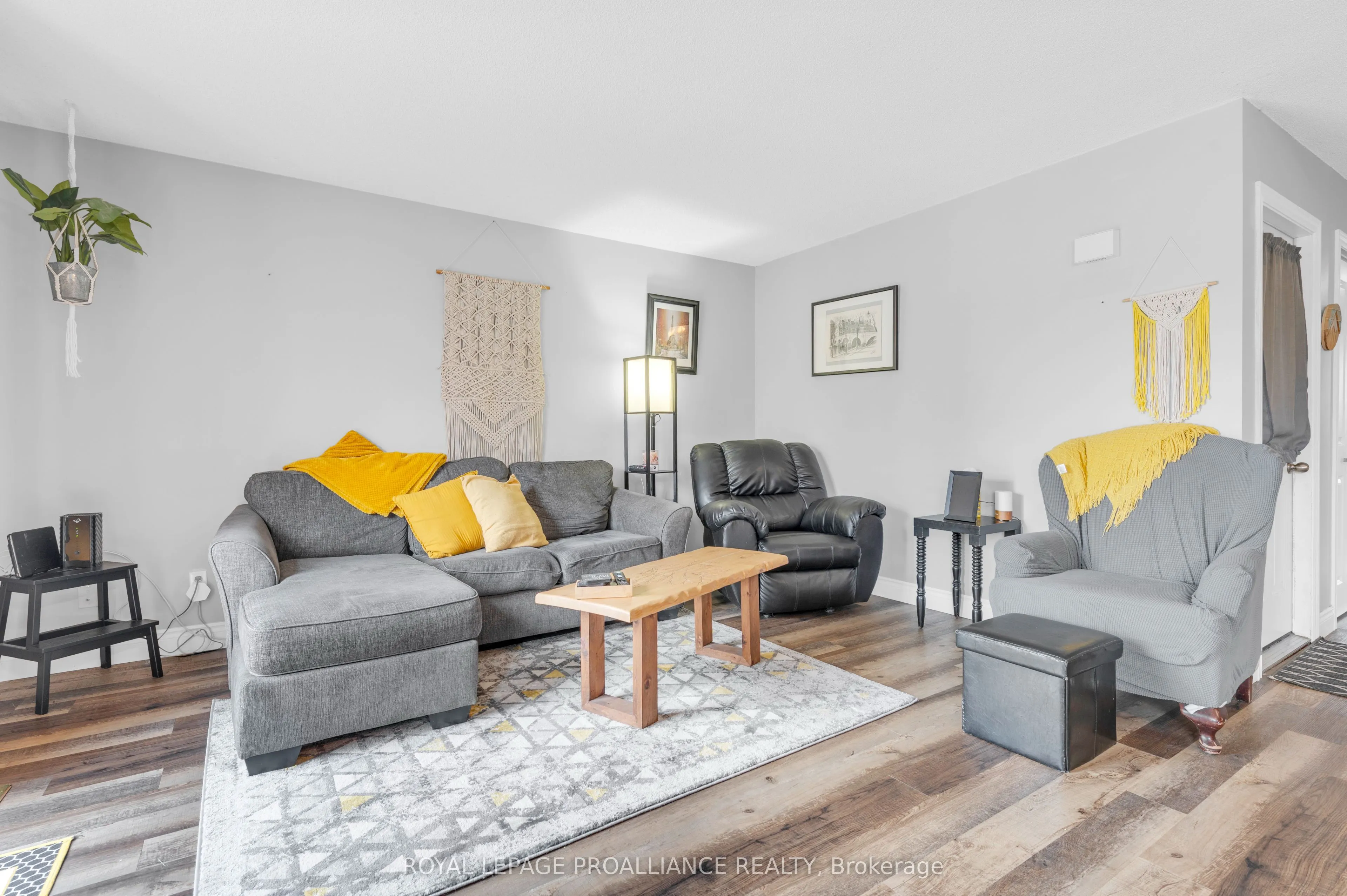 162 Prince Edward Street, #B