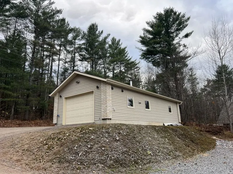 90 Golden Shores Road