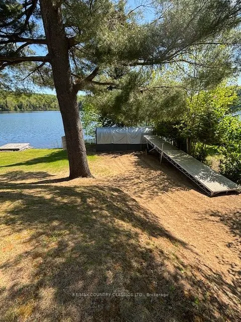 90 Golden Shores Road