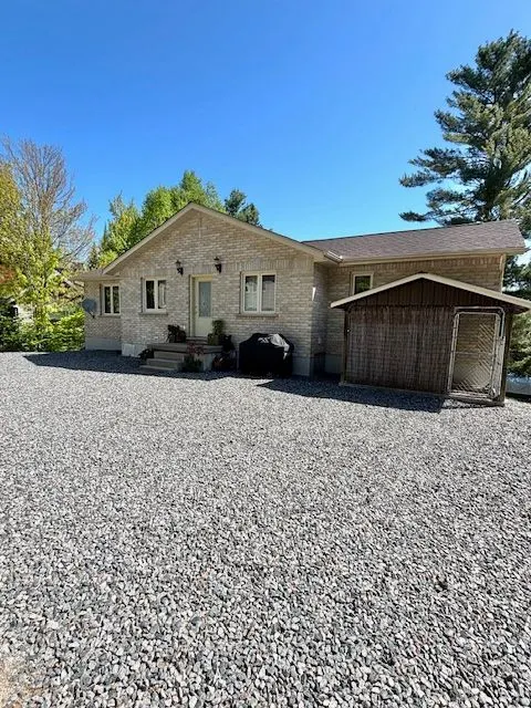 90 Golden Shores Road