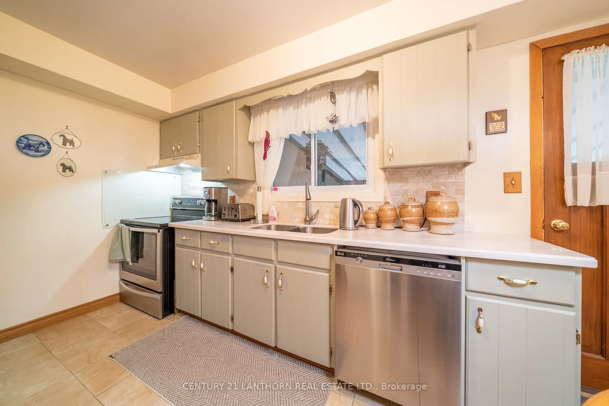 308 Catalina Drive