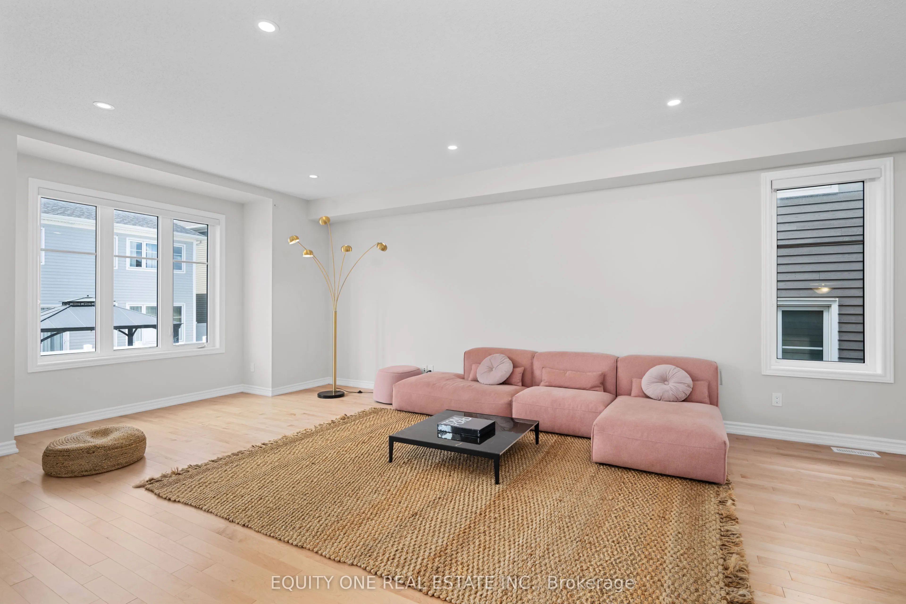 215 Meynell Road