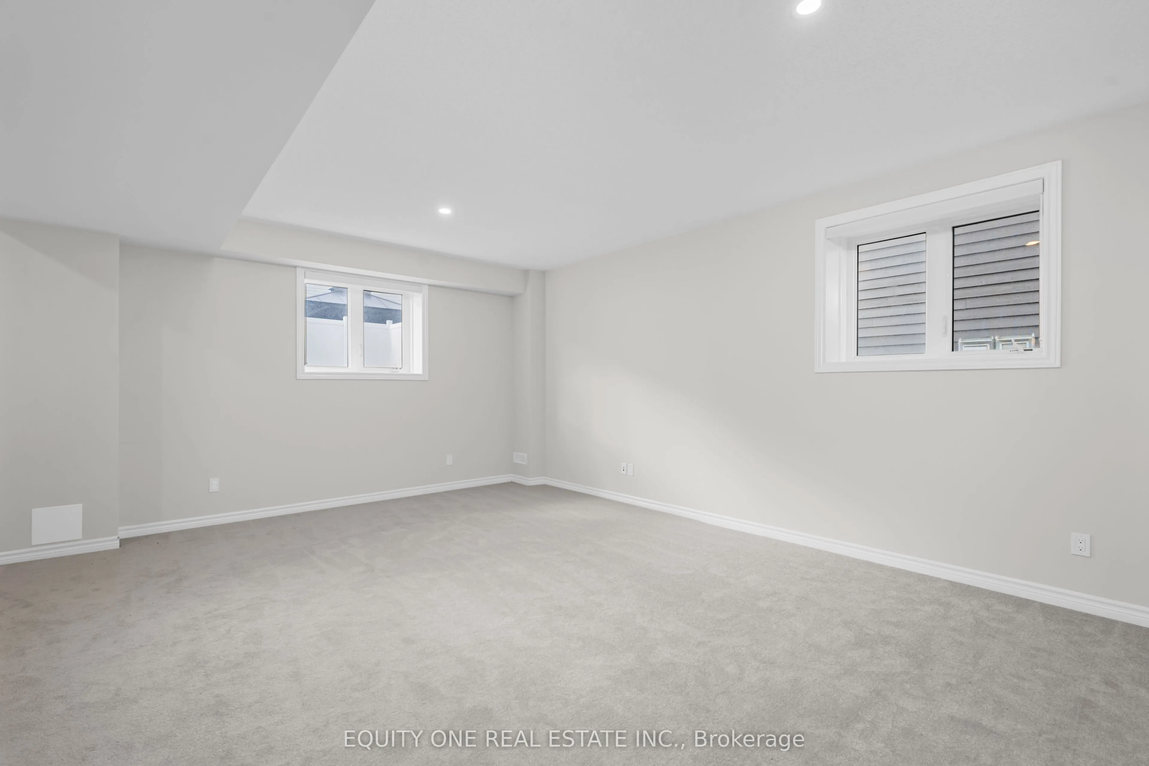 215 Meynell Road