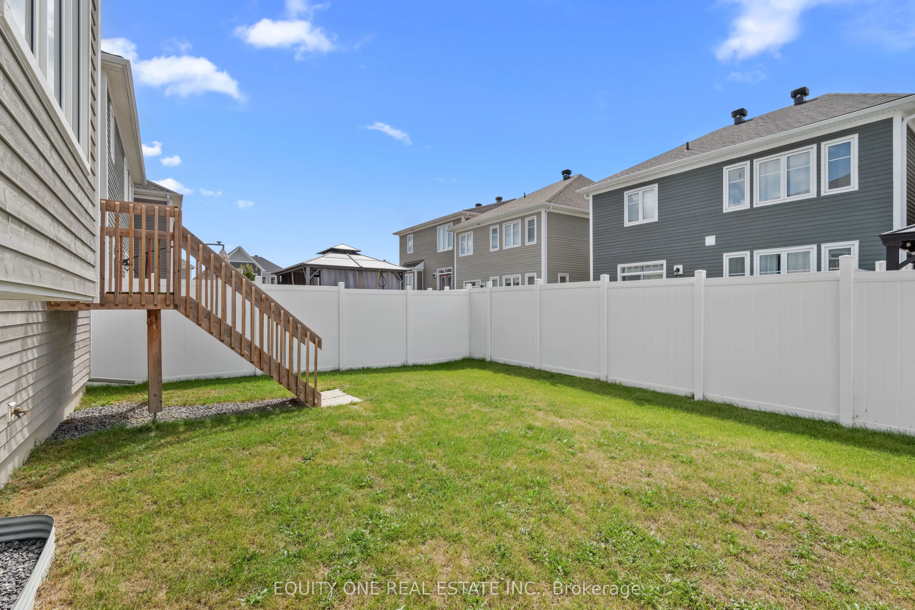 215 Meynell Road