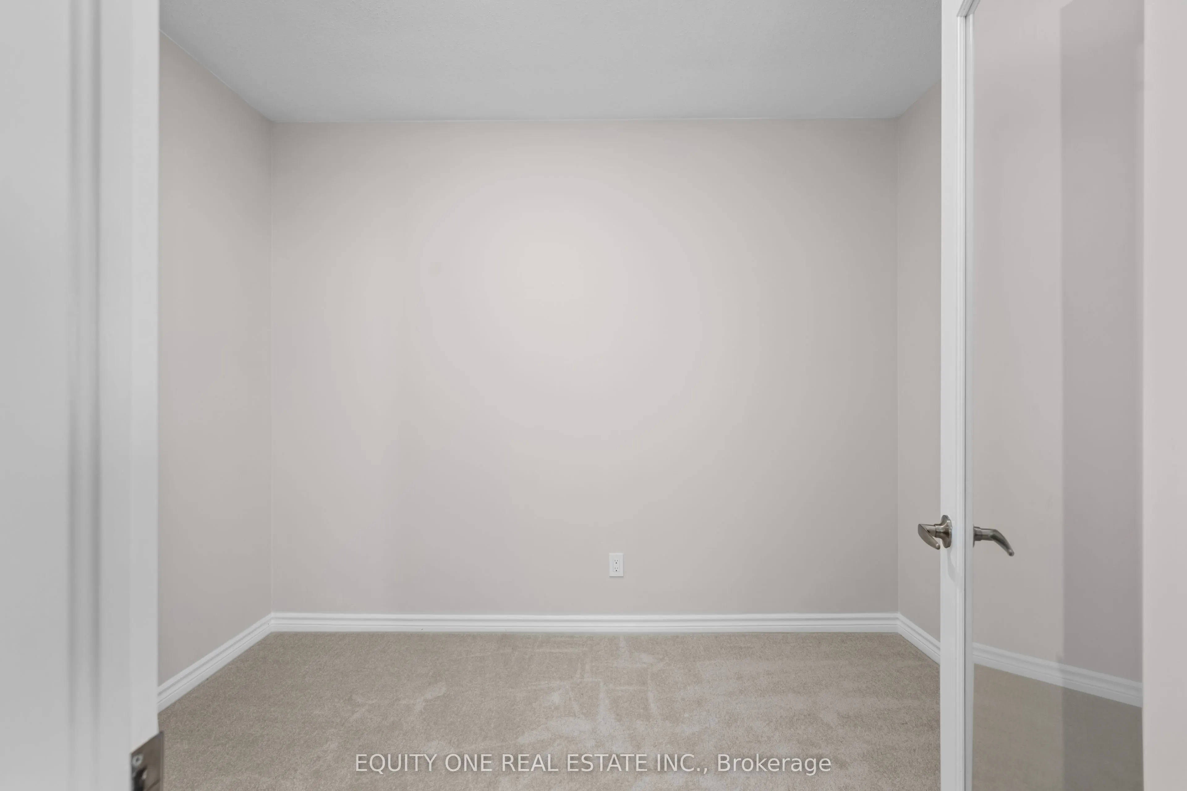 215 Meynell Road