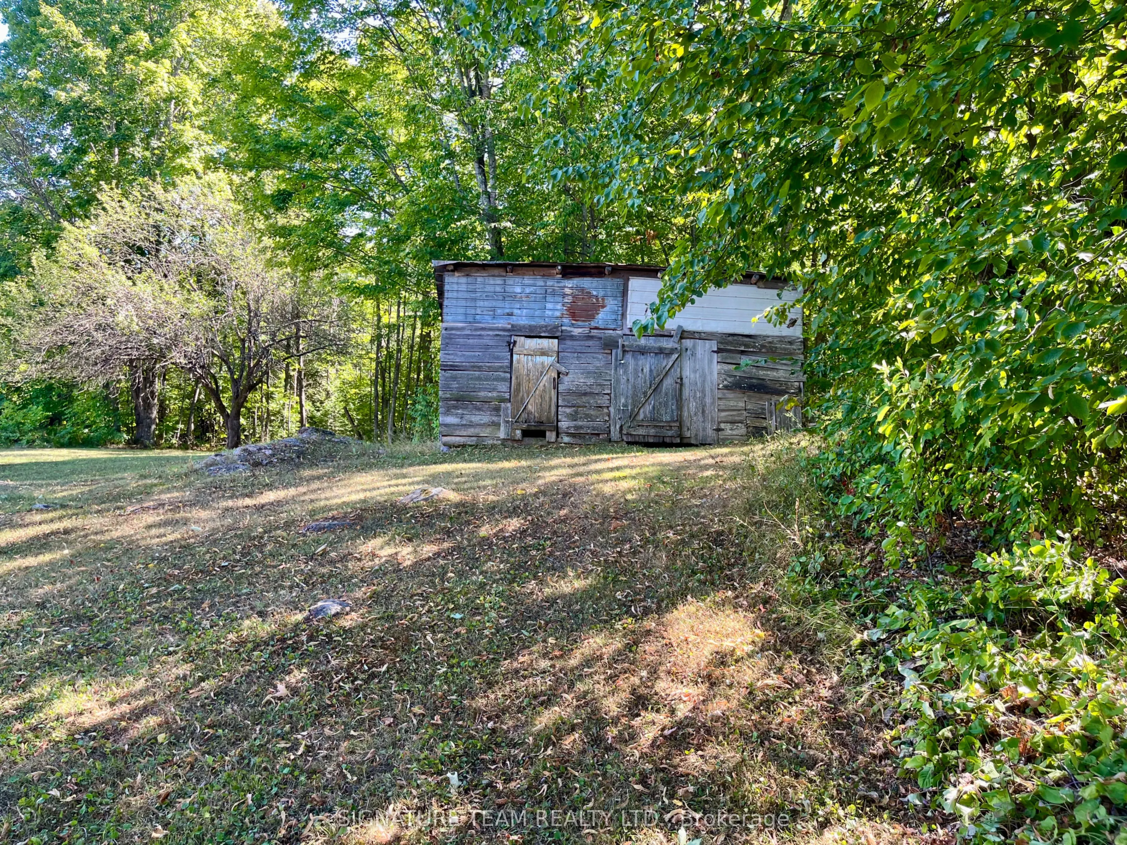 905 Silver Lake Road