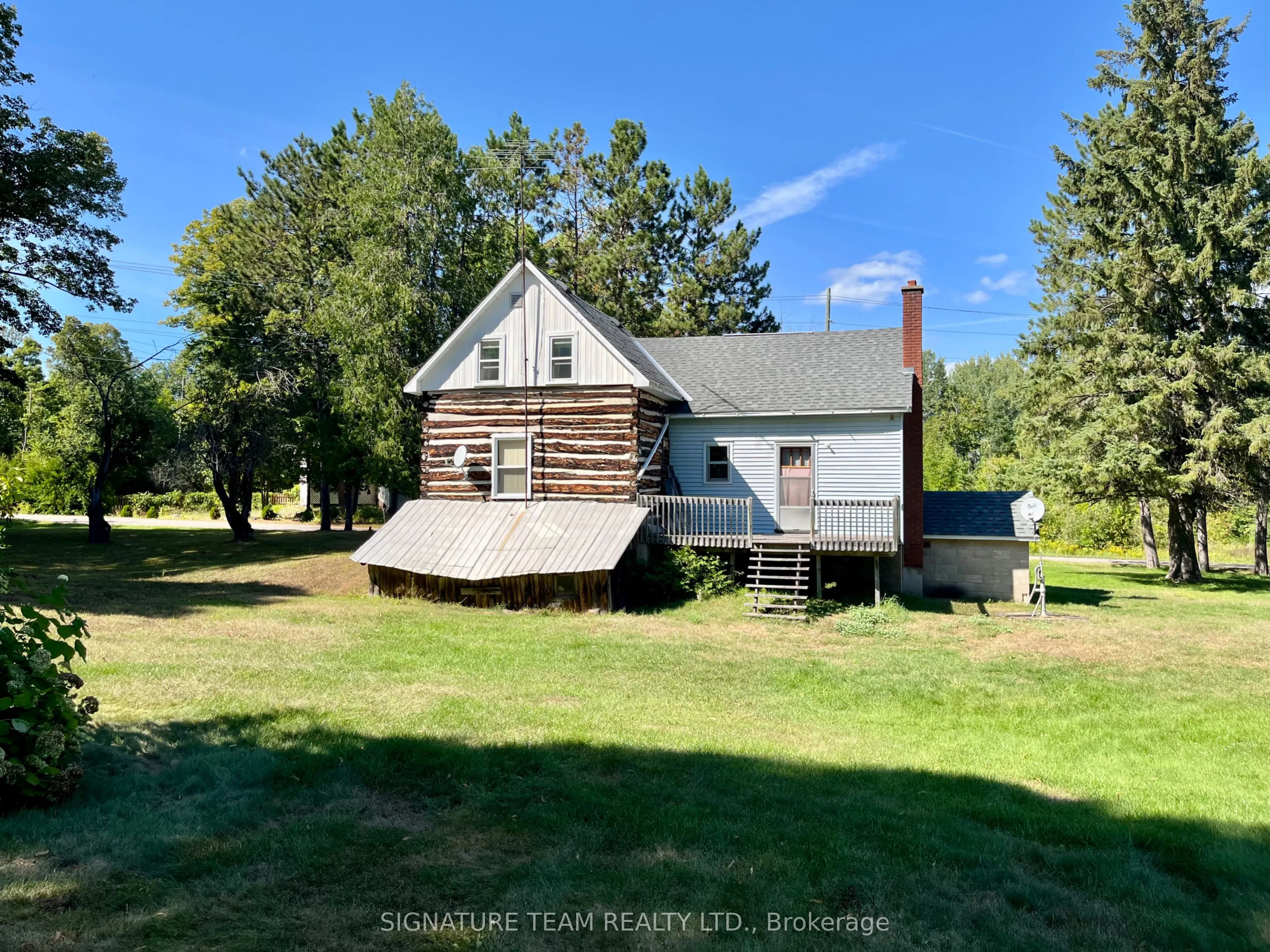 905 Silver Lake Road