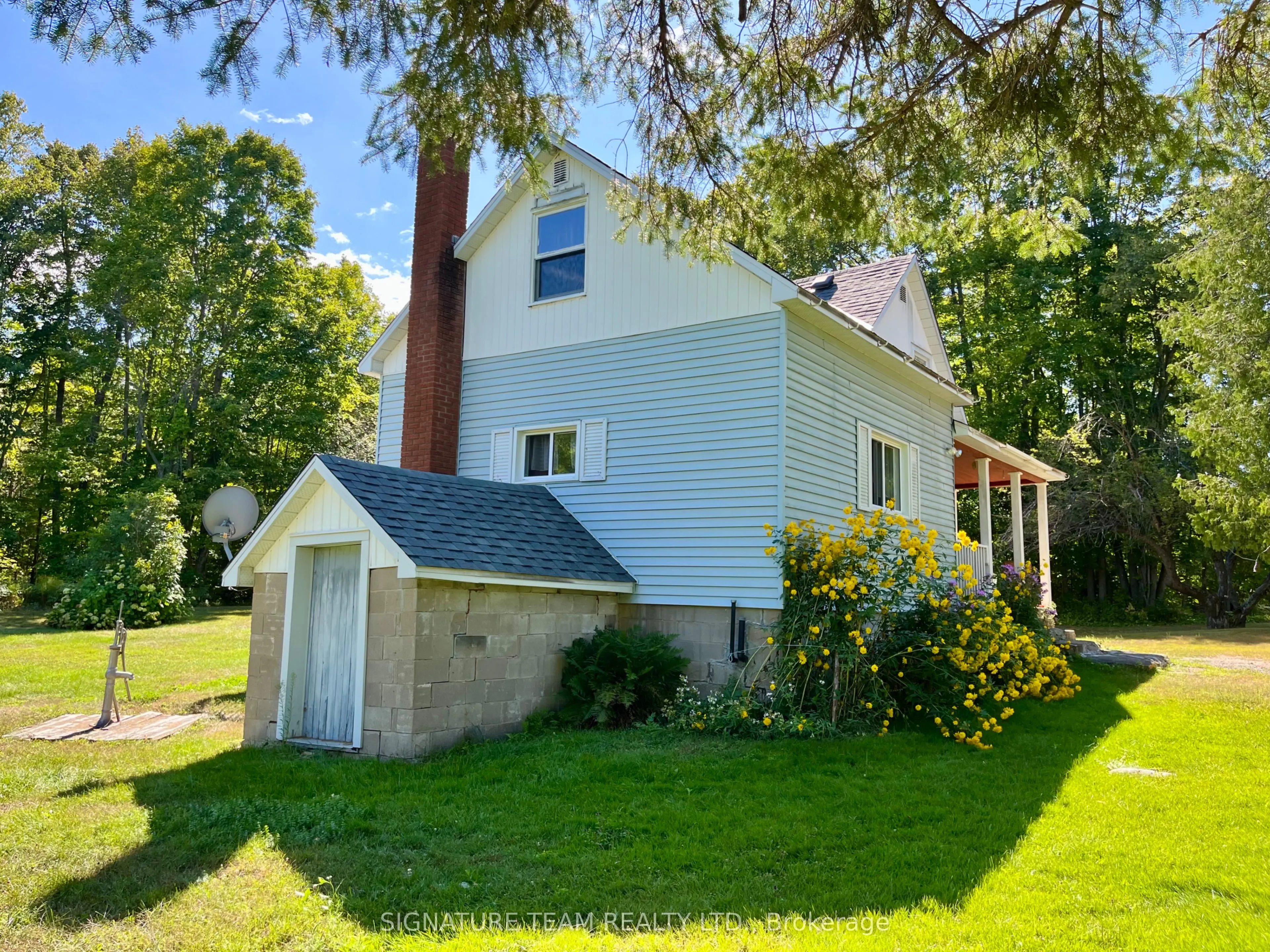 905 Silver Lake Road