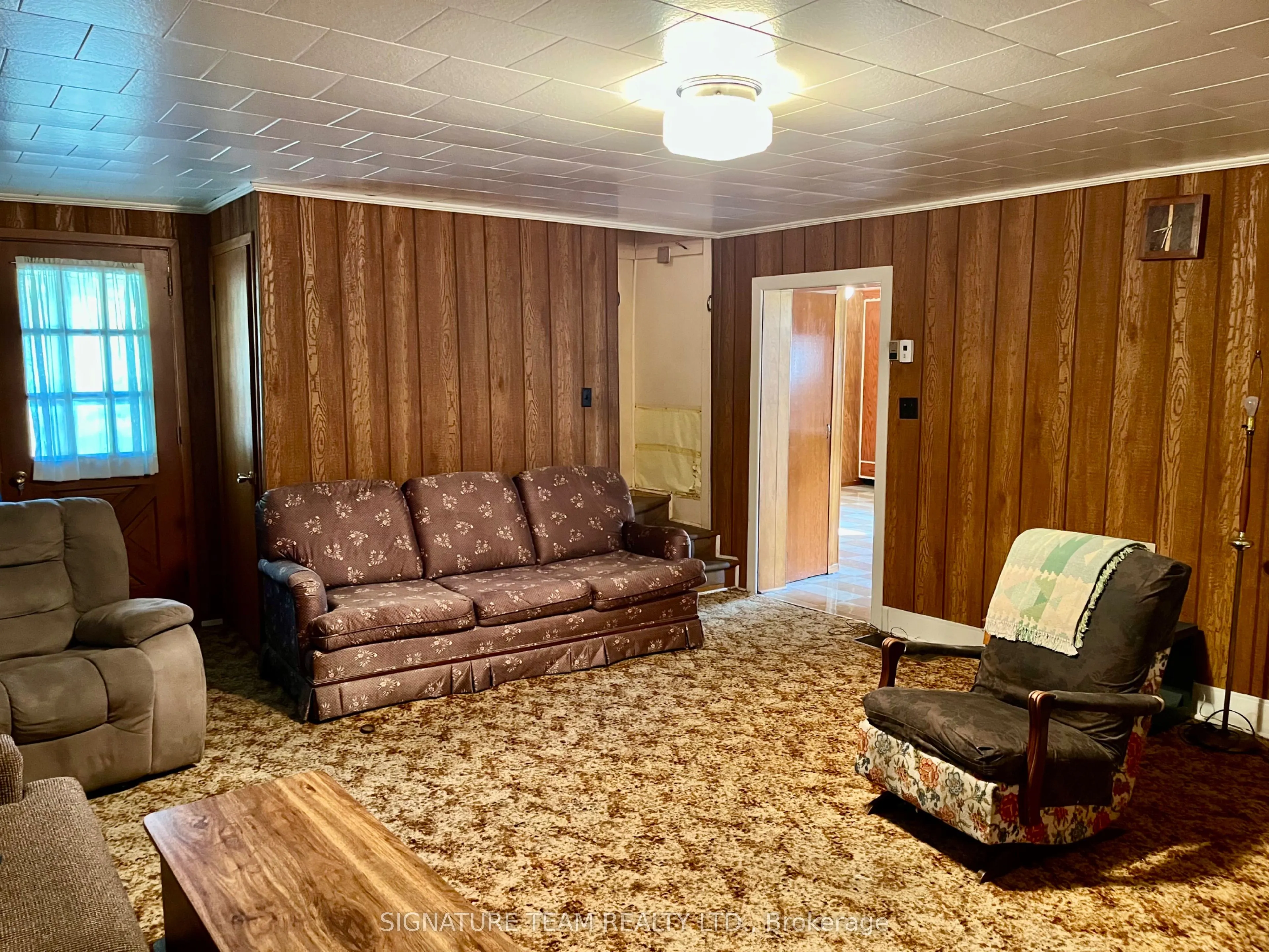 905 Silver Lake Road
