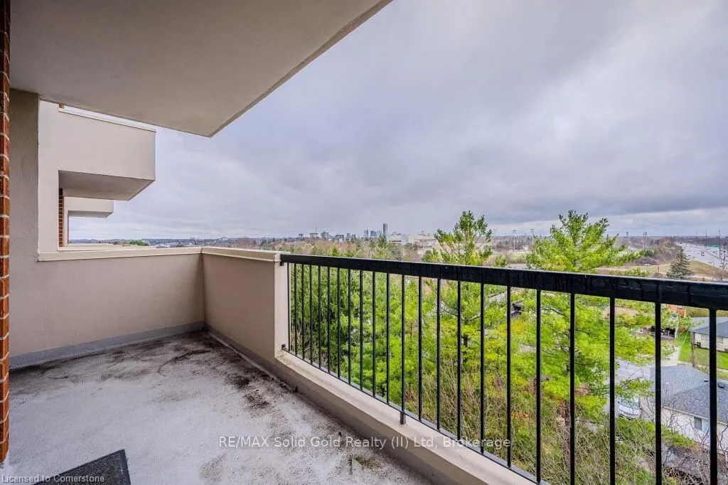 260 Sheldon Avenue N, #808