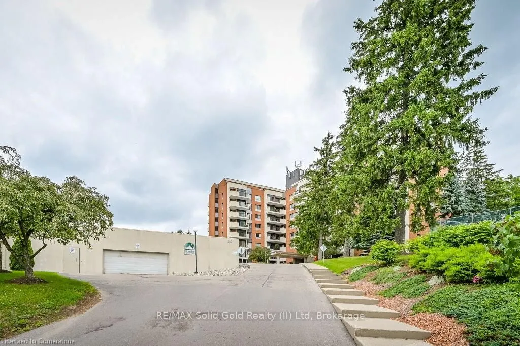 260 Sheldon Avenue N, #808