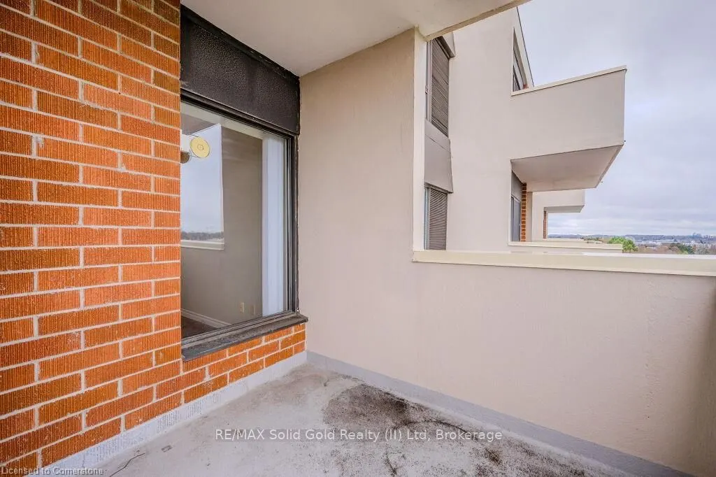 260 Sheldon Avenue N, #808