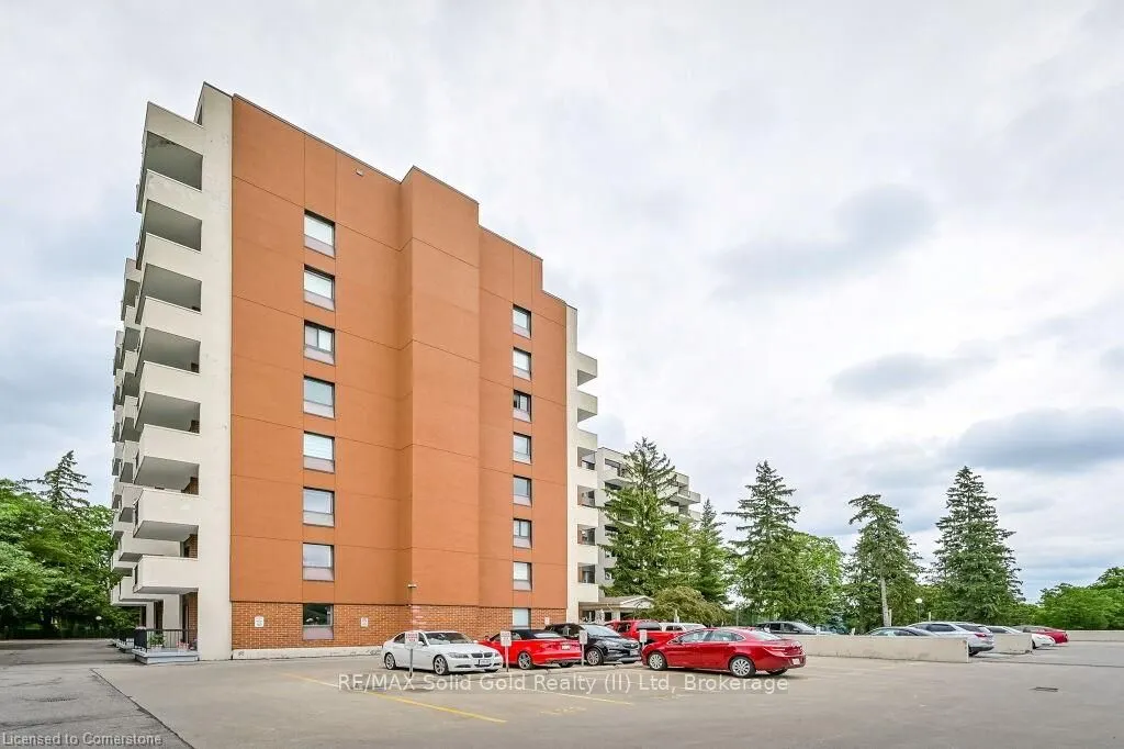 260 Sheldon Avenue N, #808