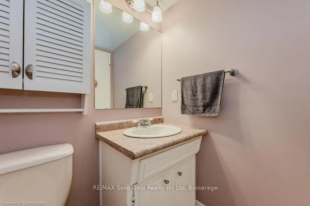 260 Sheldon Avenue N, #808
