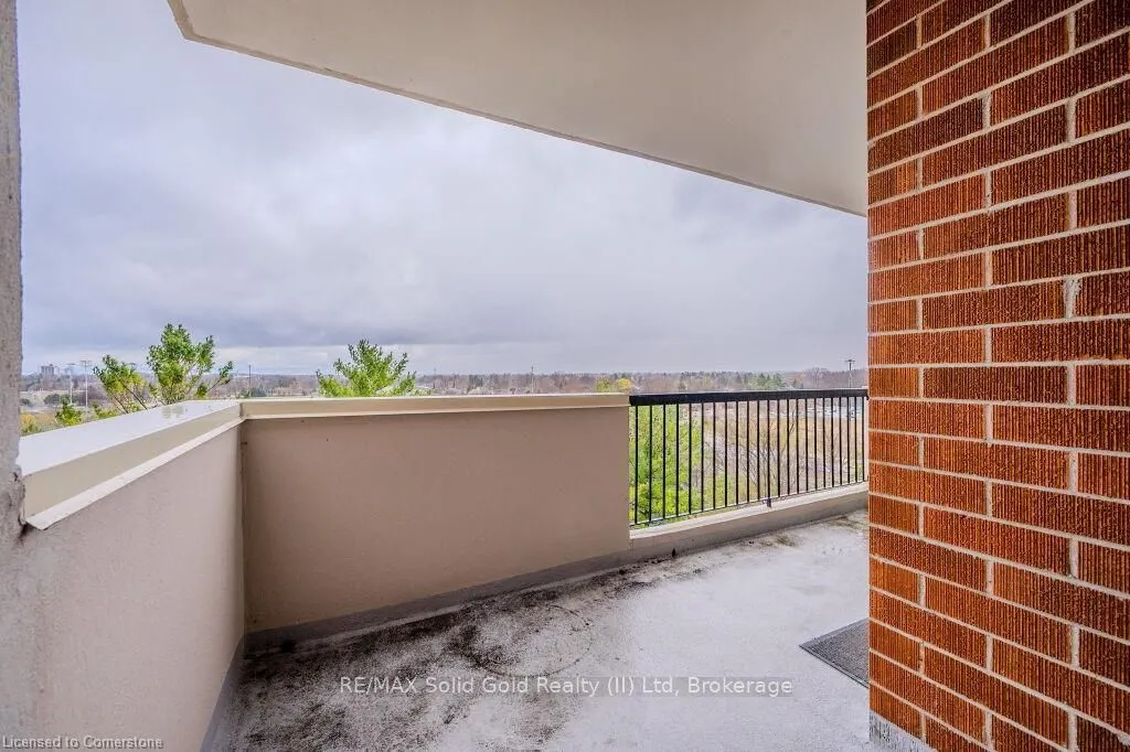 260 Sheldon Avenue N, #808