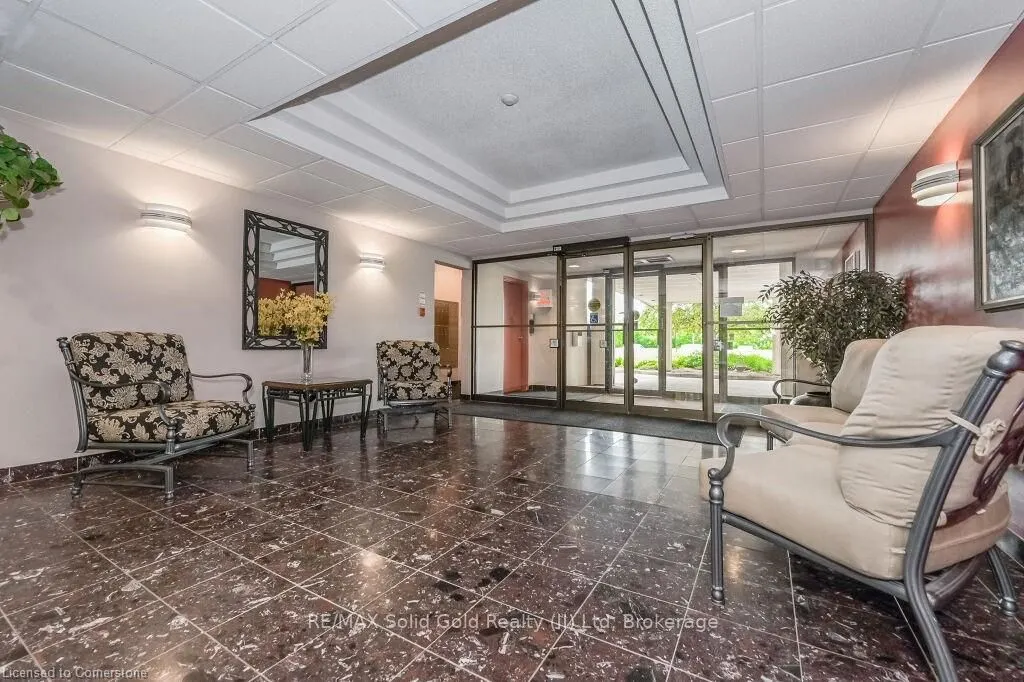 260 Sheldon Avenue N, #808