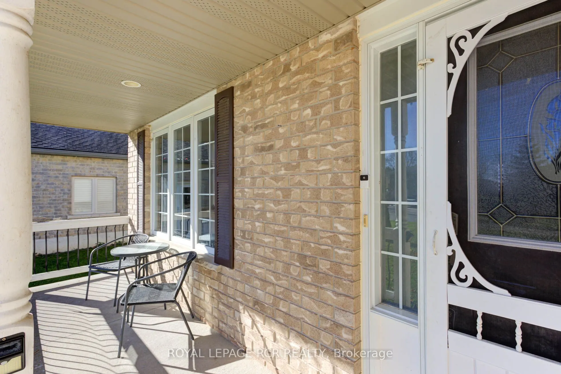 44 Geddes Street W