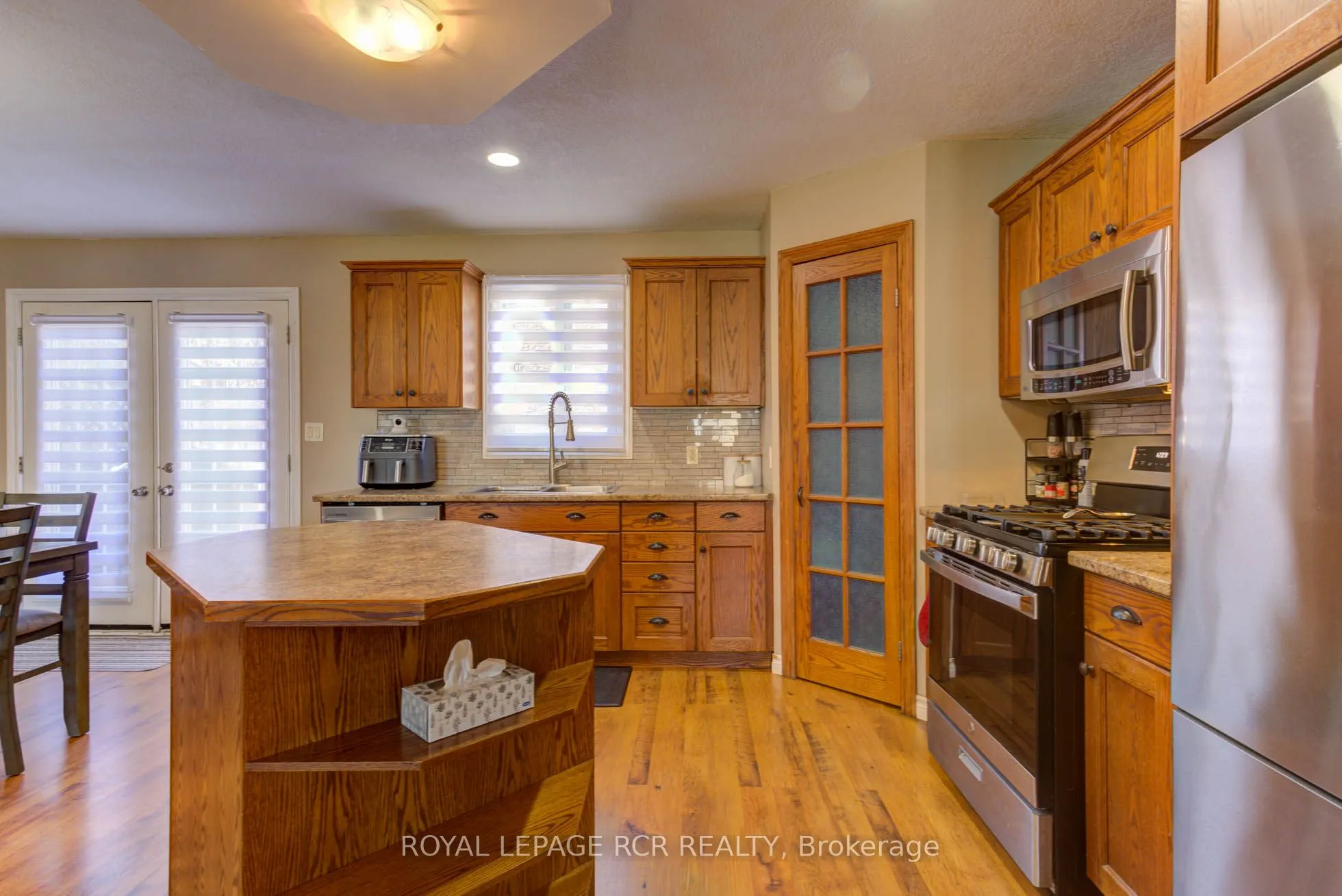 44 Geddes Street W