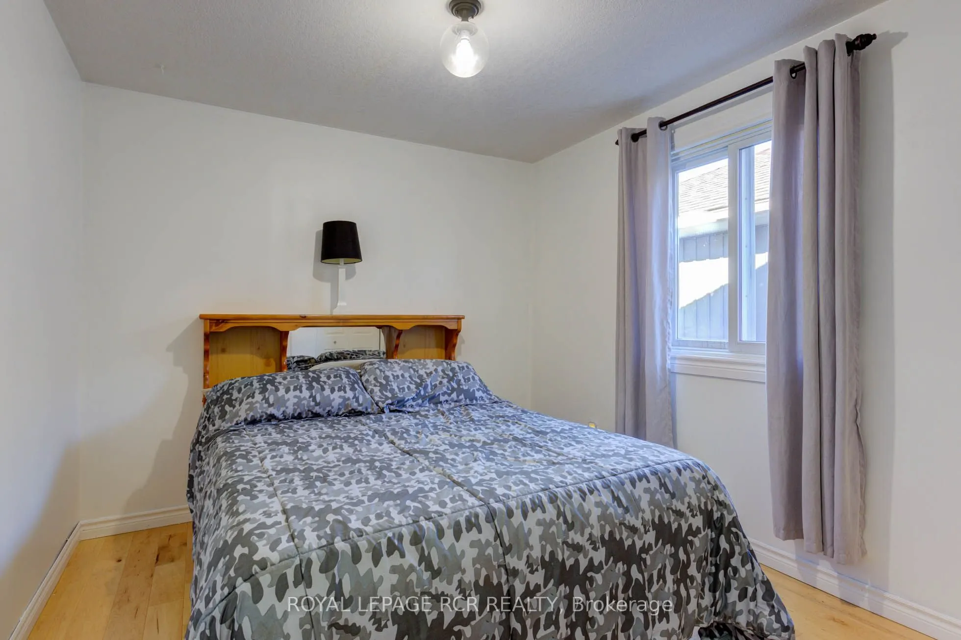 44 Geddes Street W
