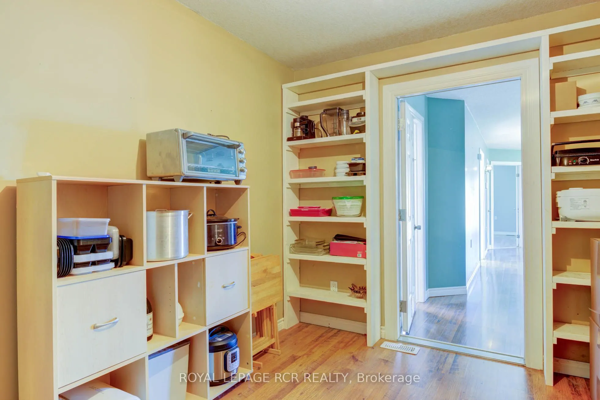 44 Geddes Street W