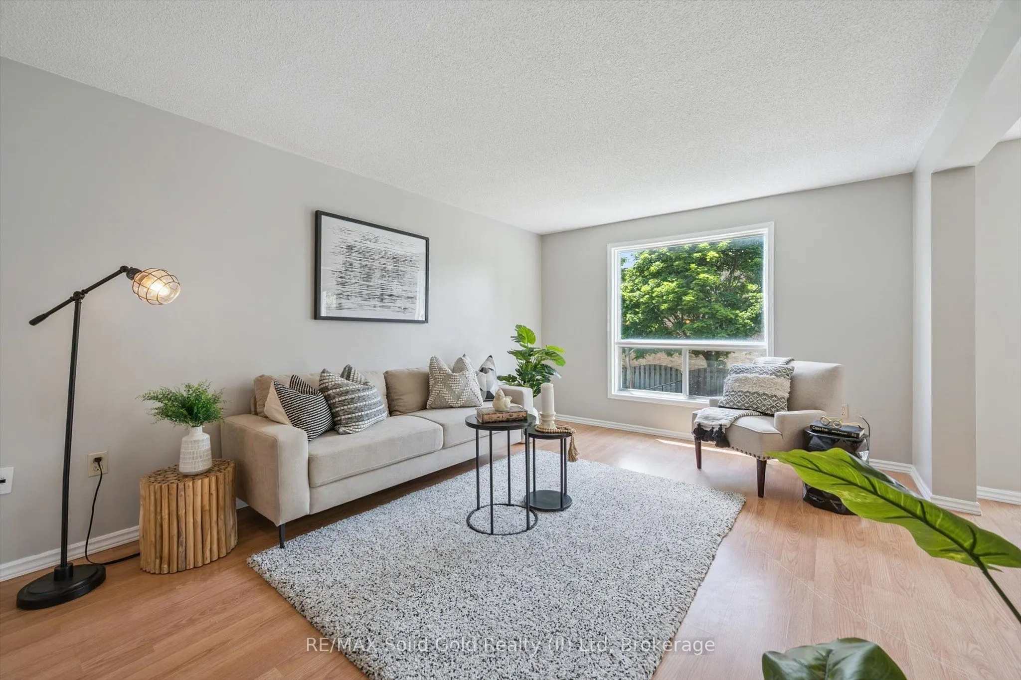 71 Moss Place