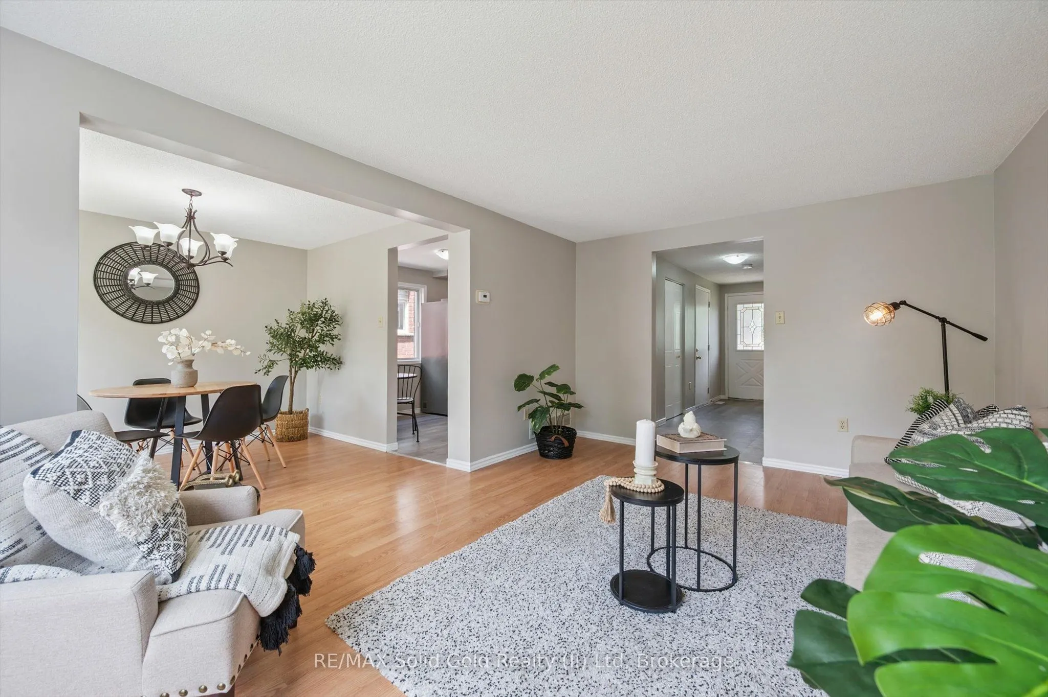 71 Moss Place