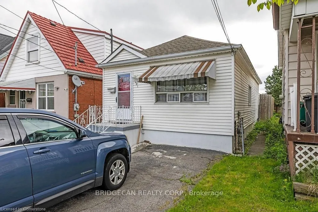 201 East 23rd Street