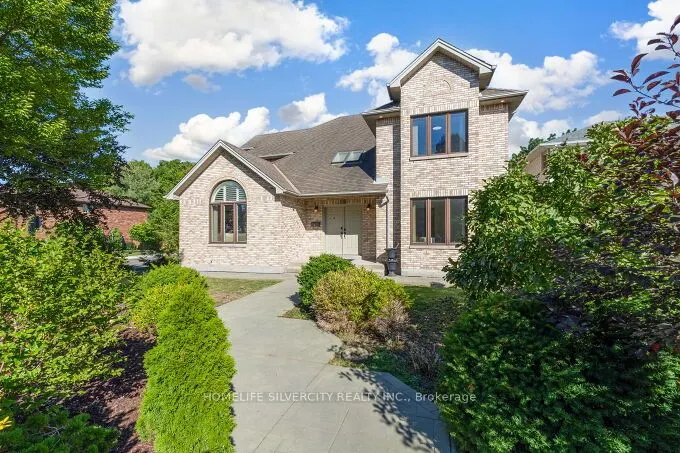 126 Montmorency Drive