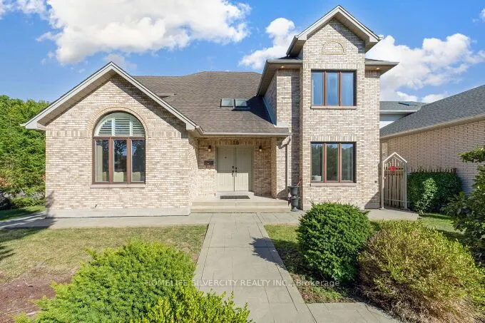 126 Montmorency Drive