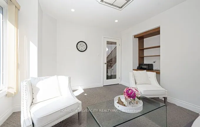 126 Montmorency Drive