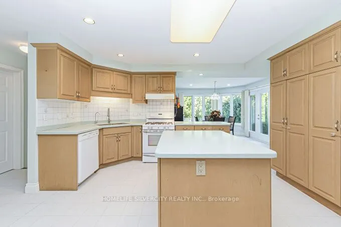 126 Montmorency Drive