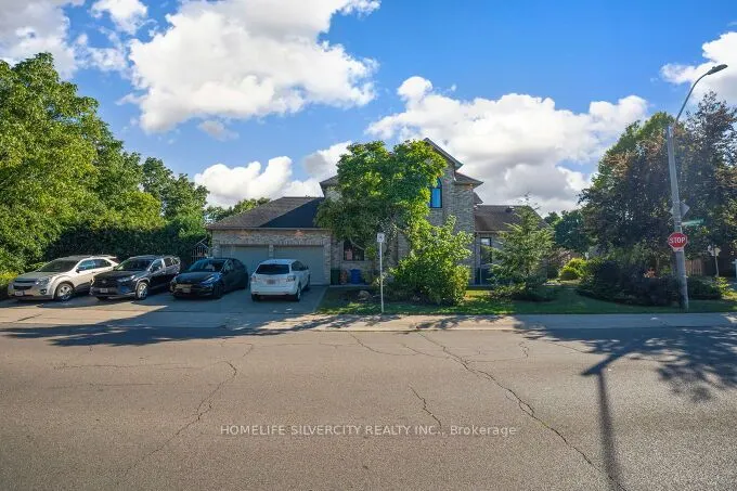 126 Montmorency Drive