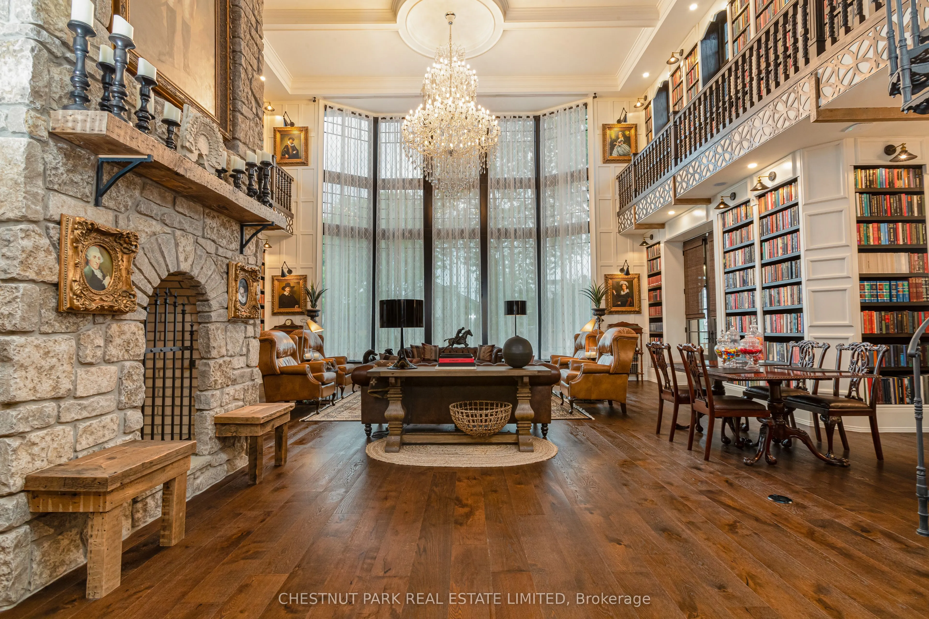 81 King Street E