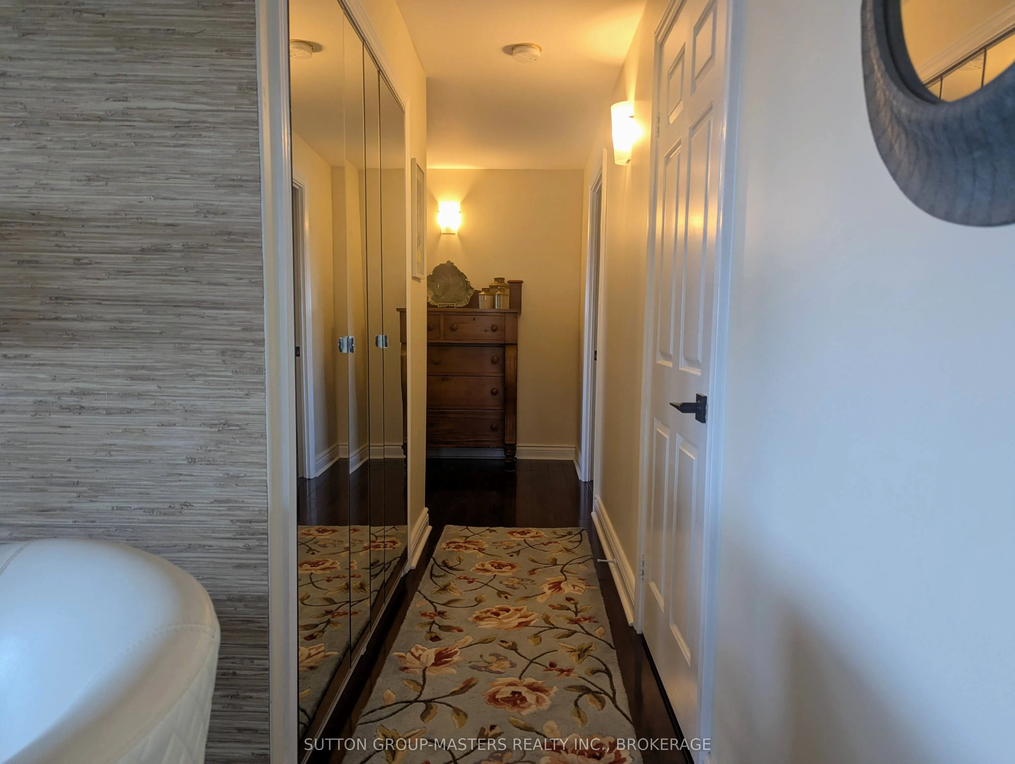 257 Bath Road, #1106
