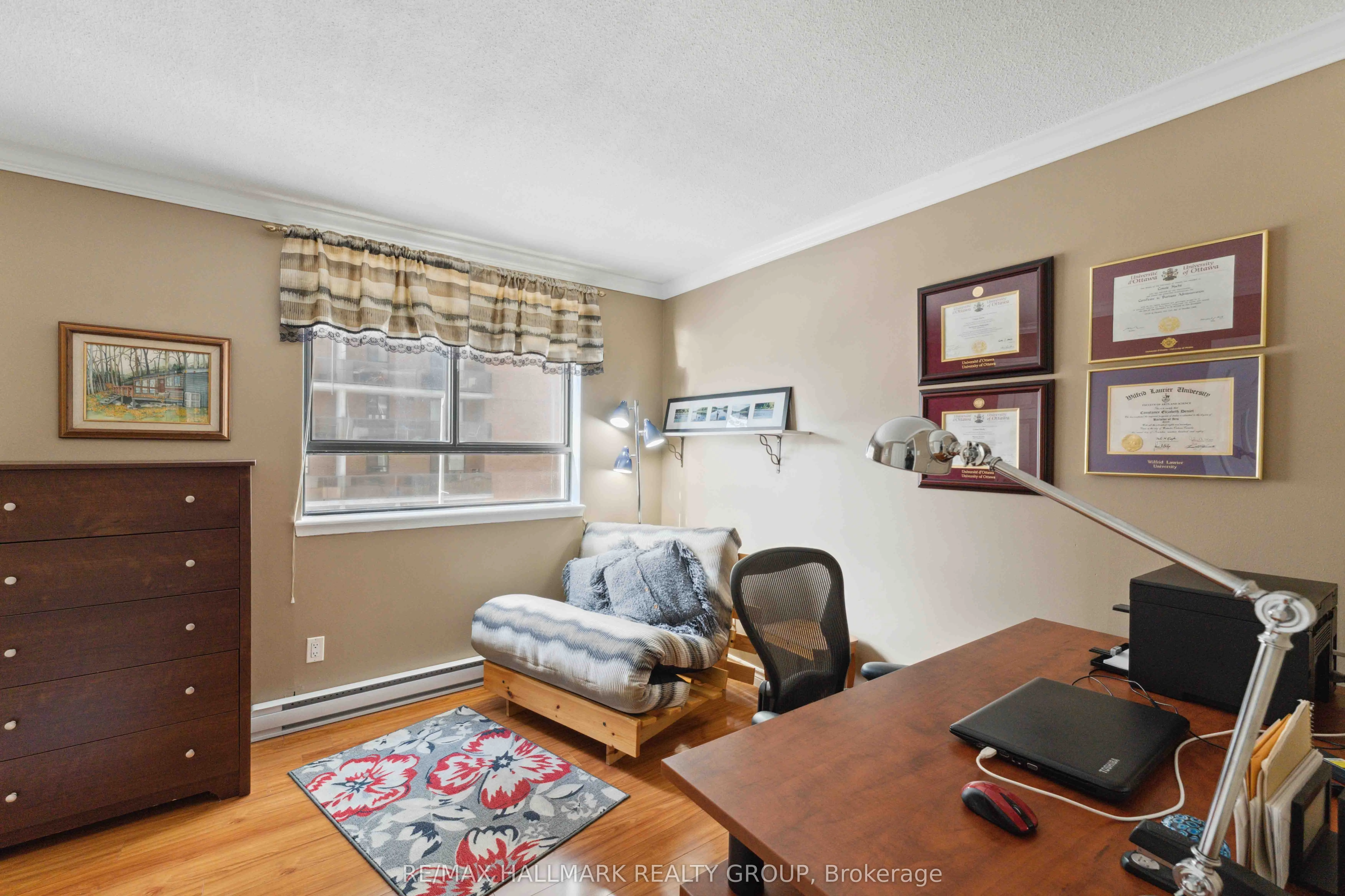 470 Laurier Avenue W, #308