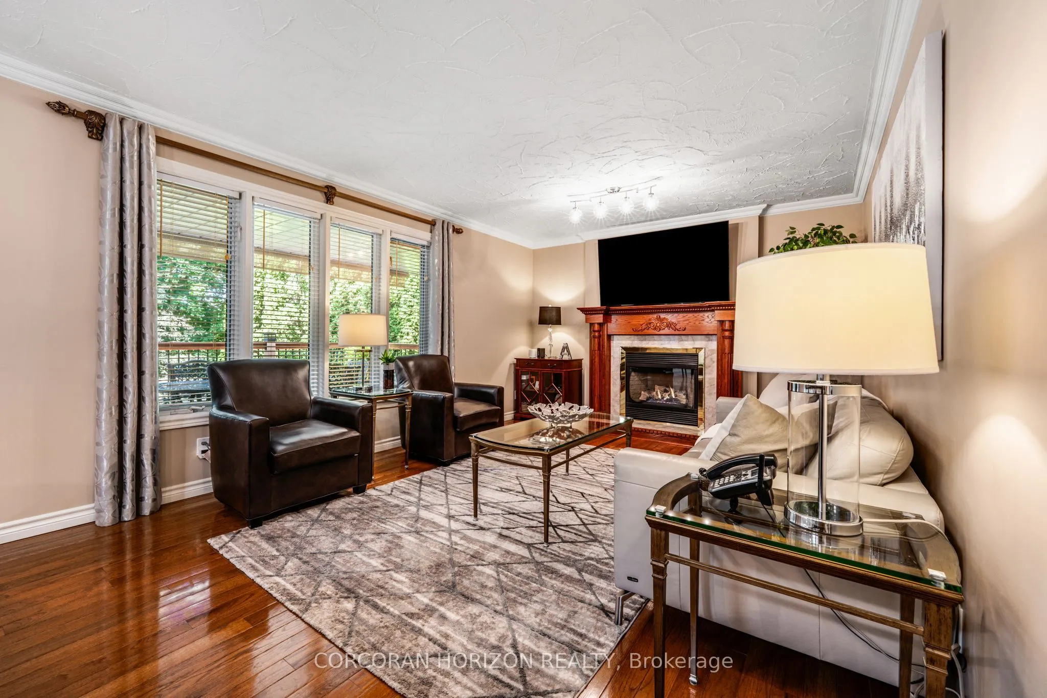 228 Michener Crescent