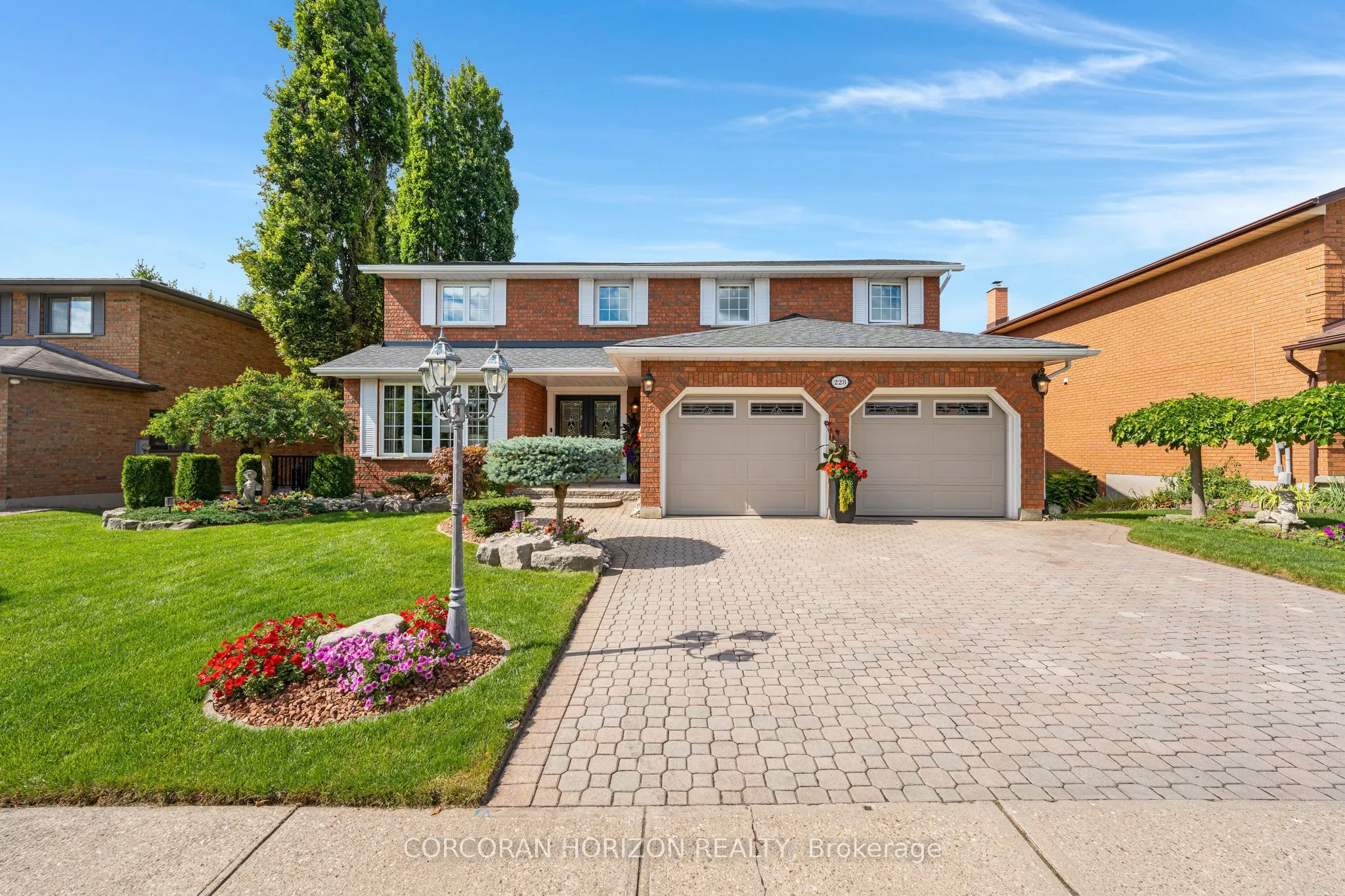 228 Michener Crescent