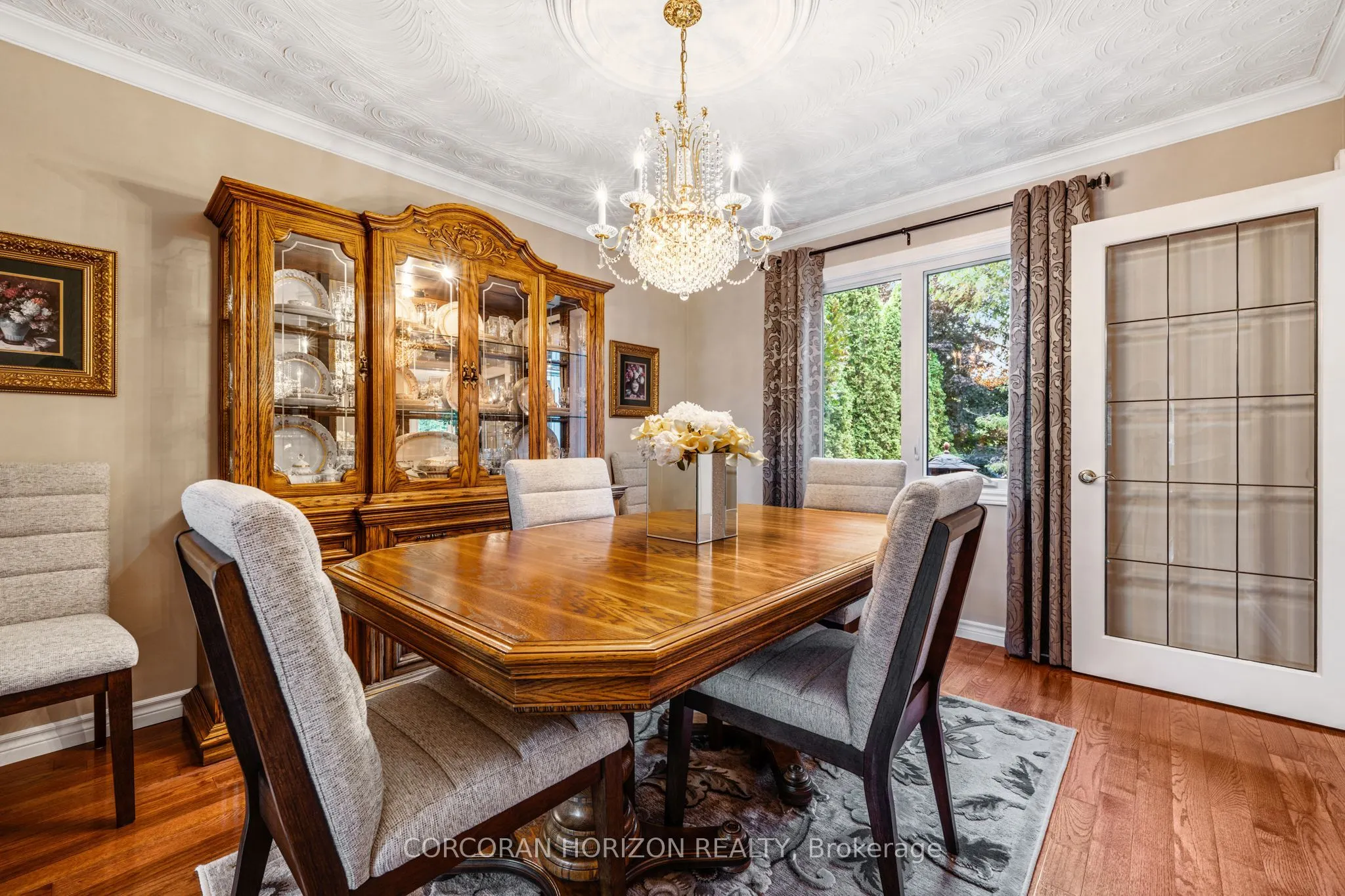 228 Michener Crescent