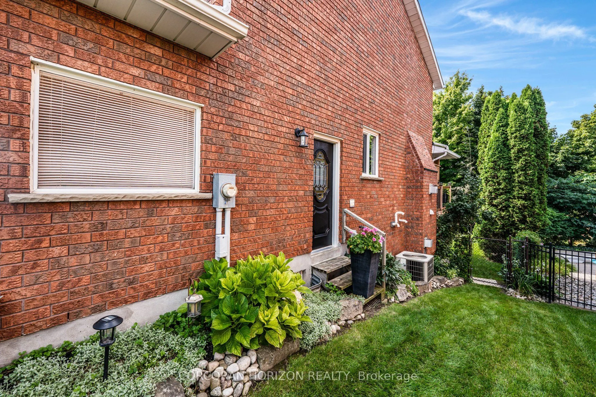 228 Michener Crescent