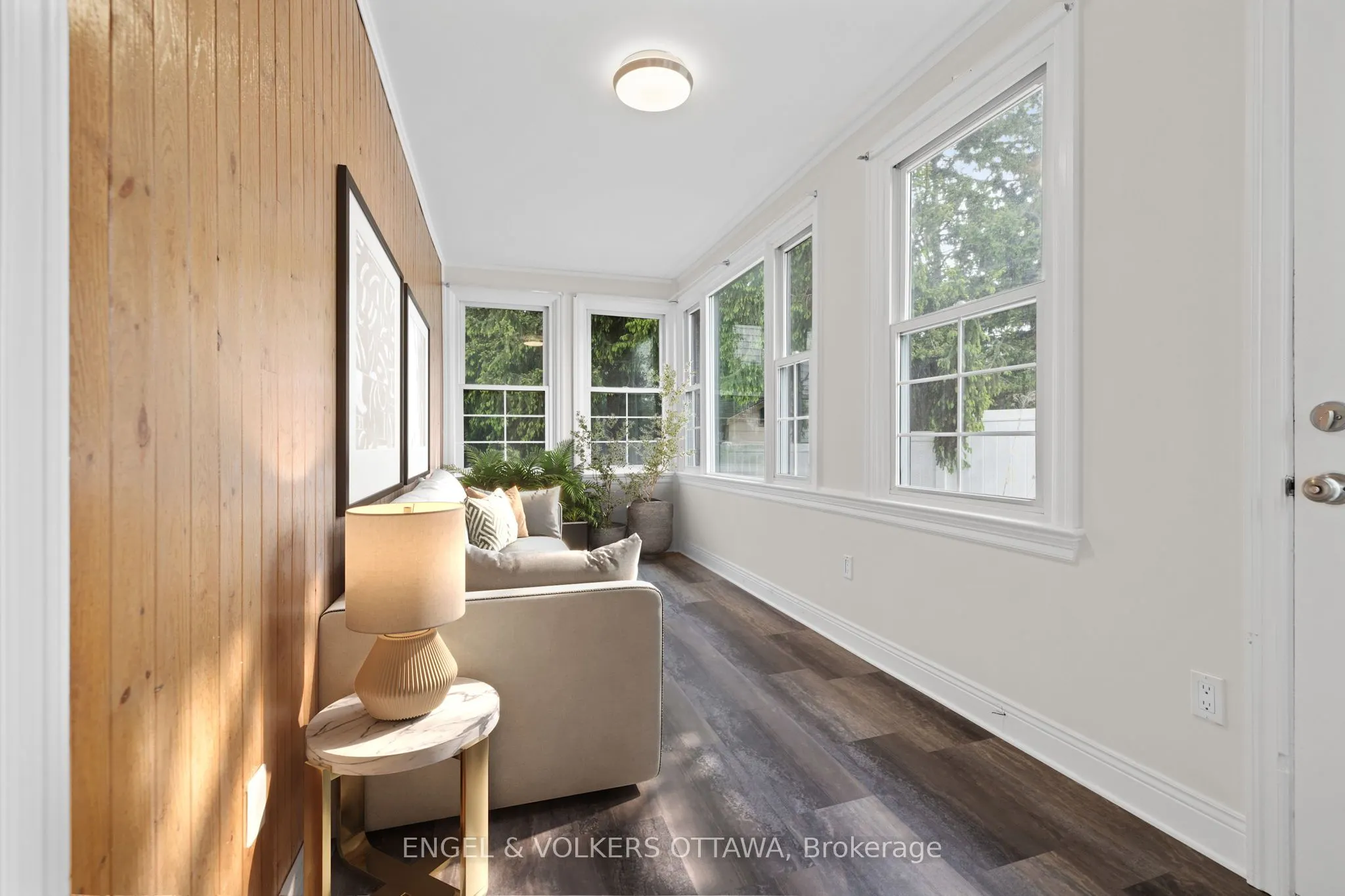 1960 Alta Vista Drive